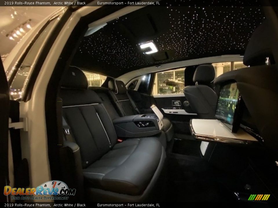 2019 Rolls-Royce Phantom Arctic White / Black Photo #37