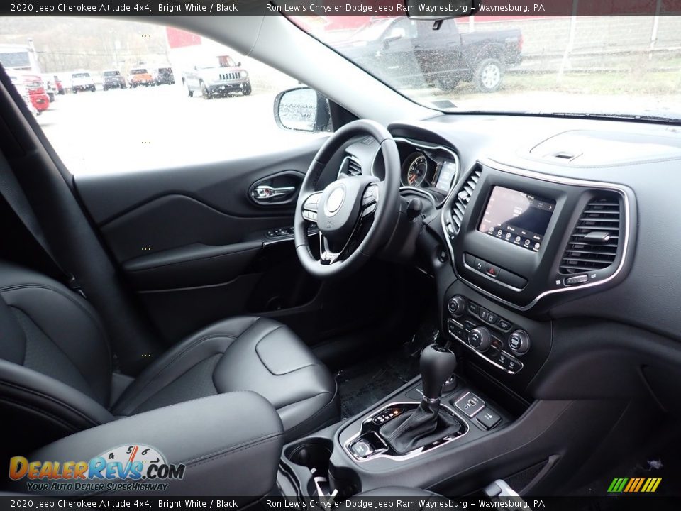 2020 Jeep Cherokee Altitude 4x4 Bright White / Black Photo #11