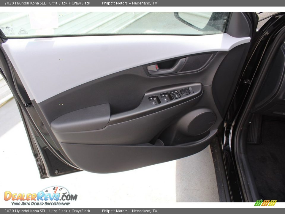 2020 Hyundai Kona SEL Ultra Black / Gray/Black Photo #9