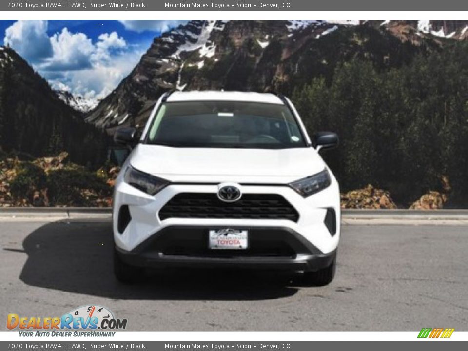 2020 Toyota RAV4 LE AWD Super White / Black Photo #2