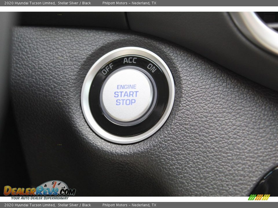 2020 Hyundai Tucson Limited Stellar Silver / Black Photo #17
