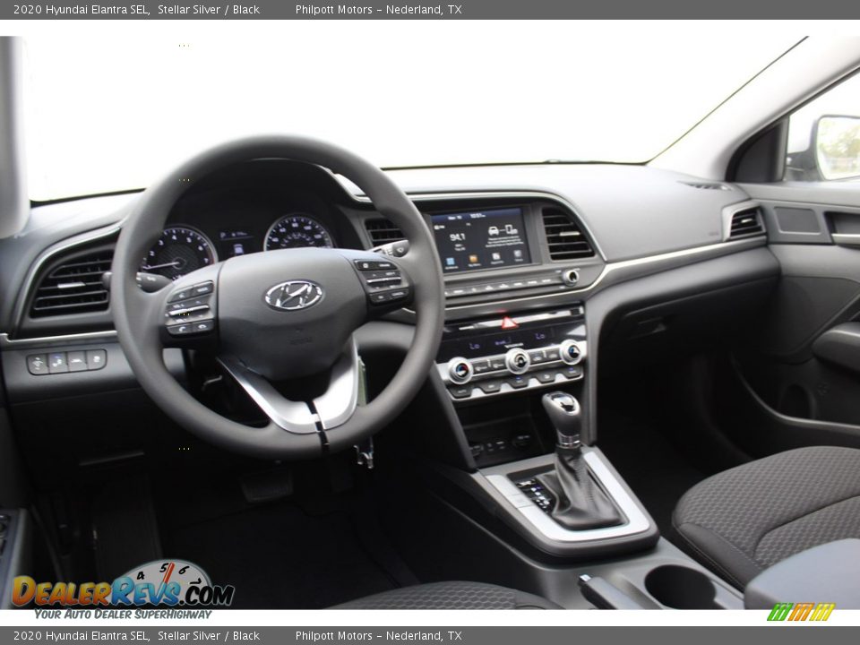 2020 Hyundai Elantra SEL Stellar Silver / Black Photo #20