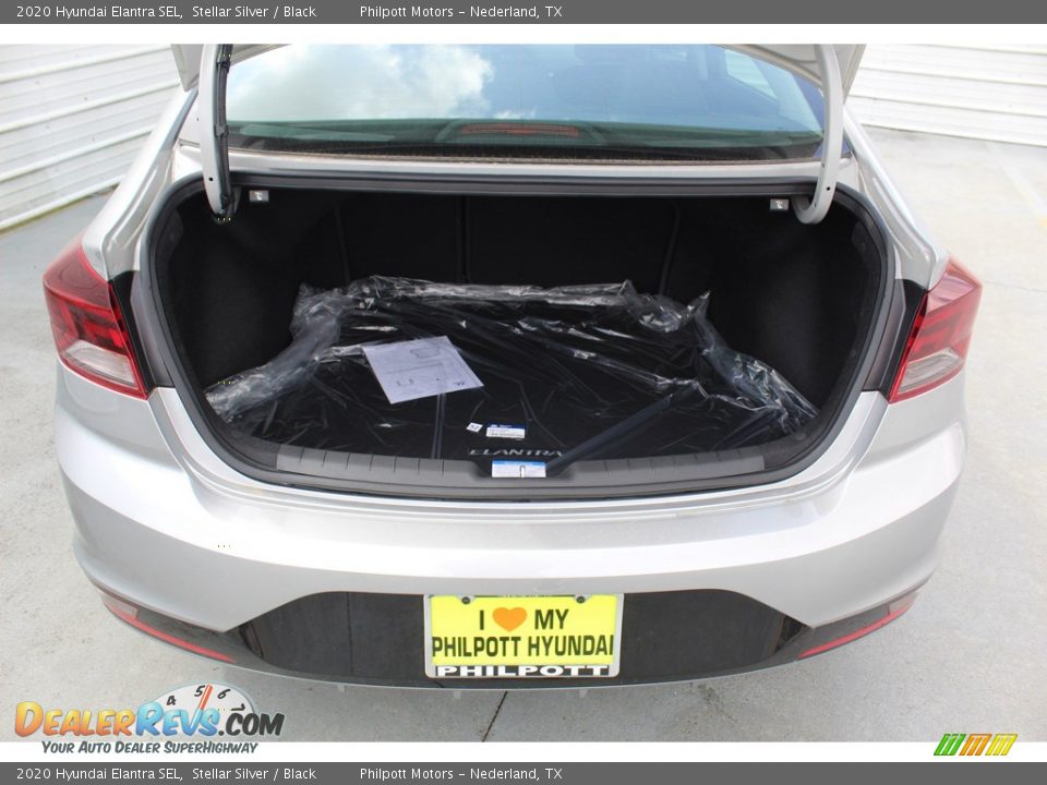 2020 Hyundai Elantra SEL Stellar Silver / Black Photo #22