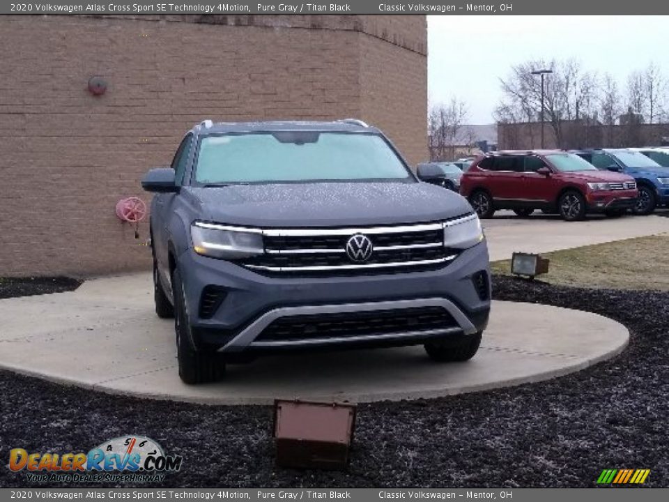 2020 Volkswagen Atlas Cross Sport SE Technology 4Motion Pure Gray / Titan Black Photo #1