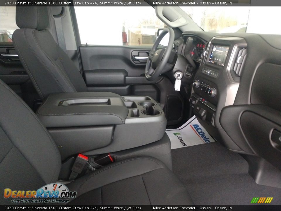 2020 Chevrolet Silverado 1500 Custom Crew Cab 4x4 Summit White / Jet Black Photo #14