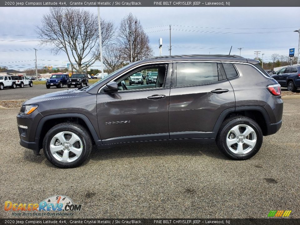 2020 Jeep Compass Latitude 4x4 Granite Crystal Metallic / Ski Gray/Black Photo #4