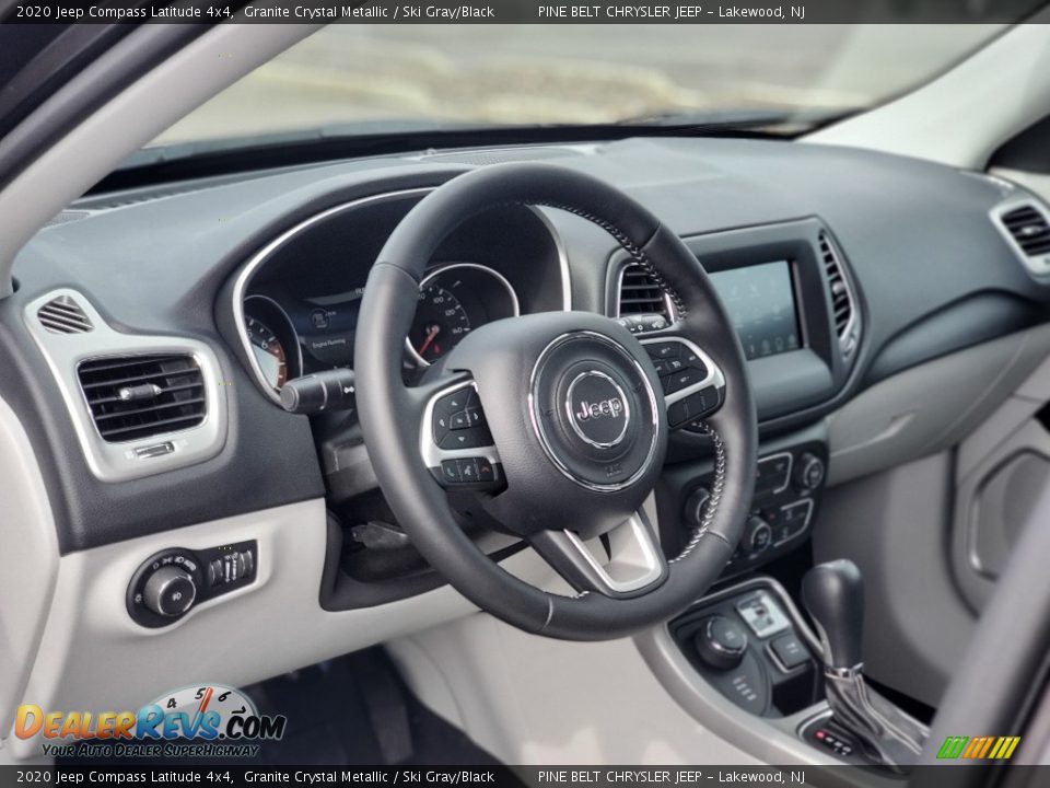 2020 Jeep Compass Latitude 4x4 Granite Crystal Metallic / Ski Gray/Black Photo #10