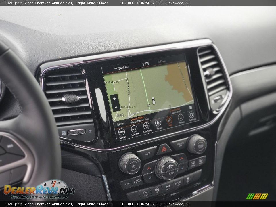 2020 Jeep Grand Cherokee Altitude 4x4 Bright White / Black Photo #13