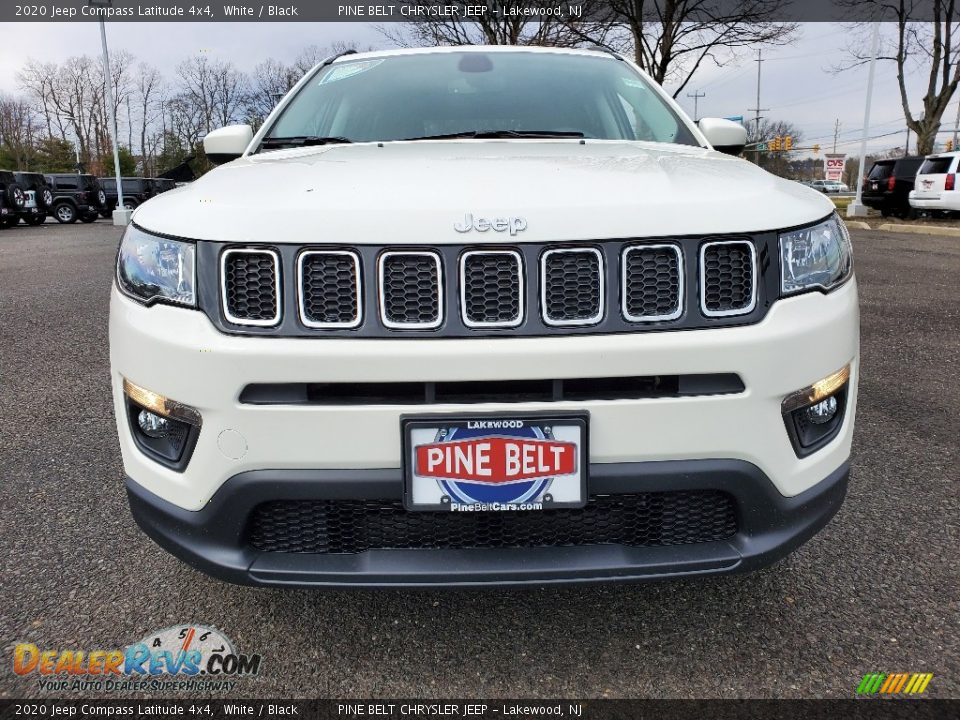2020 Jeep Compass Latitude 4x4 White / Black Photo #3