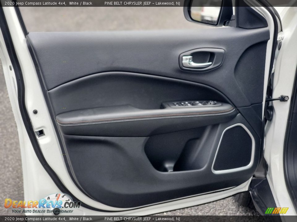 2020 Jeep Compass Latitude 4x4 White / Black Photo #11