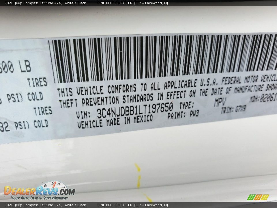 2020 Jeep Compass Latitude 4x4 White / Black Photo #12