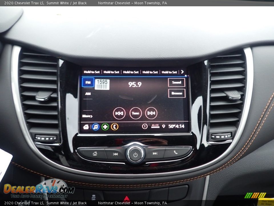 2020 Chevrolet Trax LS Summit White / Jet Black Photo #17