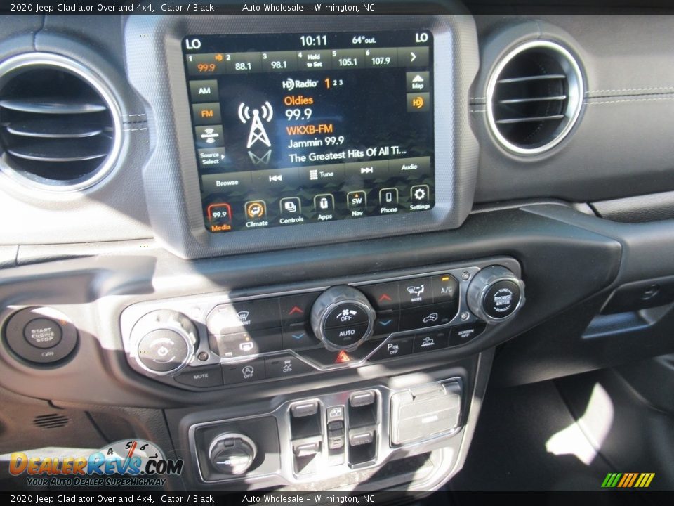 2020 Jeep Gladiator Overland 4x4 Gator / Black Photo #17