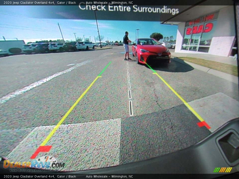 2020 Jeep Gladiator Overland 4x4 Gator / Black Photo #18