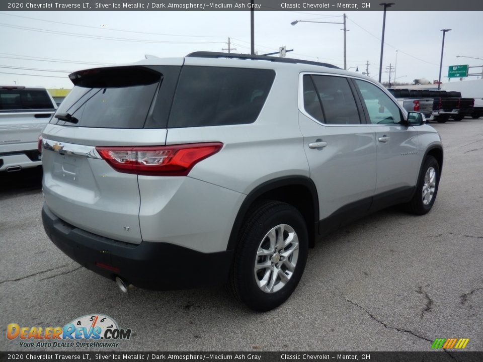 2020 Chevrolet Traverse LT Silver Ice Metallic / Dark Atmosphere/­Medium Ash Gray Photo #4