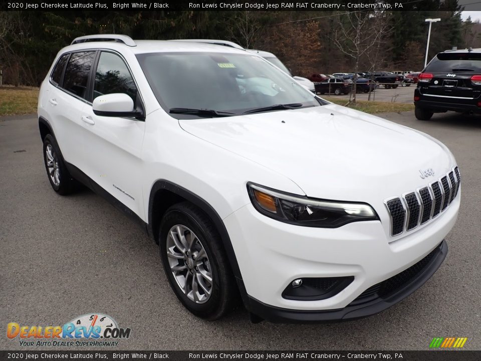 2020 Jeep Cherokee Latitude Plus Bright White / Black Photo #7