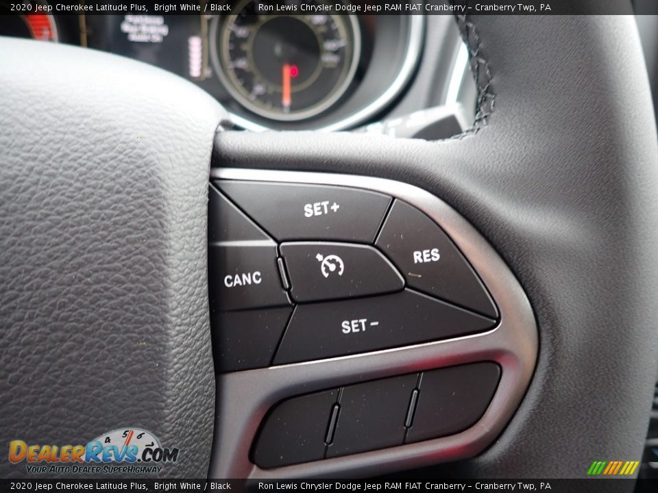 2020 Jeep Cherokee Latitude Plus Bright White / Black Photo #18