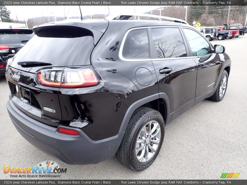 2020 Jeep Cherokee Latitude Plus Diamond Black Crystal Pearl / Black Photo #5