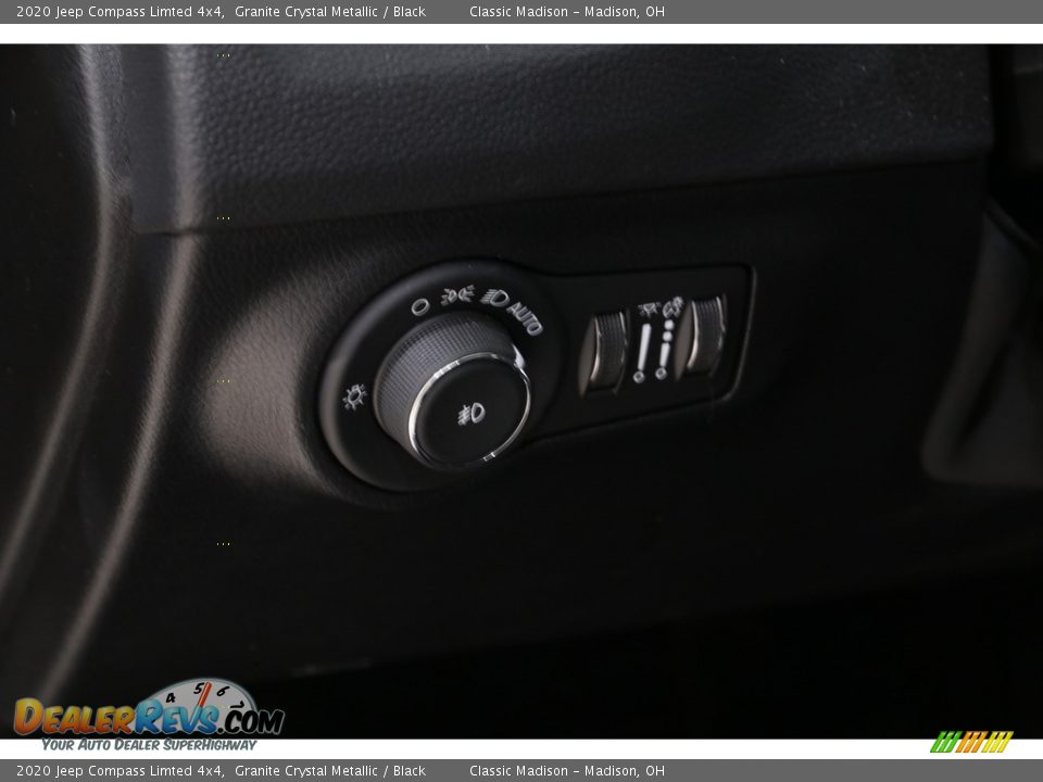 2020 Jeep Compass Limted 4x4 Granite Crystal Metallic / Black Photo #6