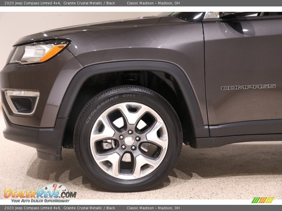 2020 Jeep Compass Limted 4x4 Granite Crystal Metallic / Black Photo #24