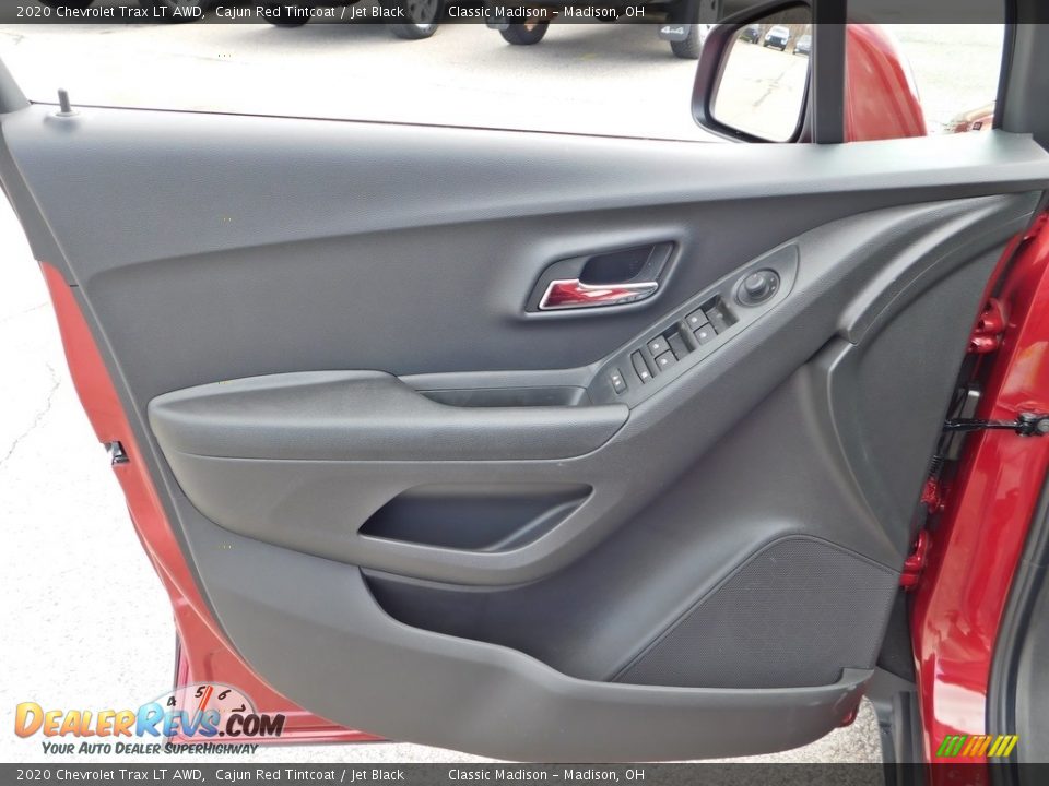 2020 Chevrolet Trax LT AWD Cajun Red Tintcoat / Jet Black Photo #10