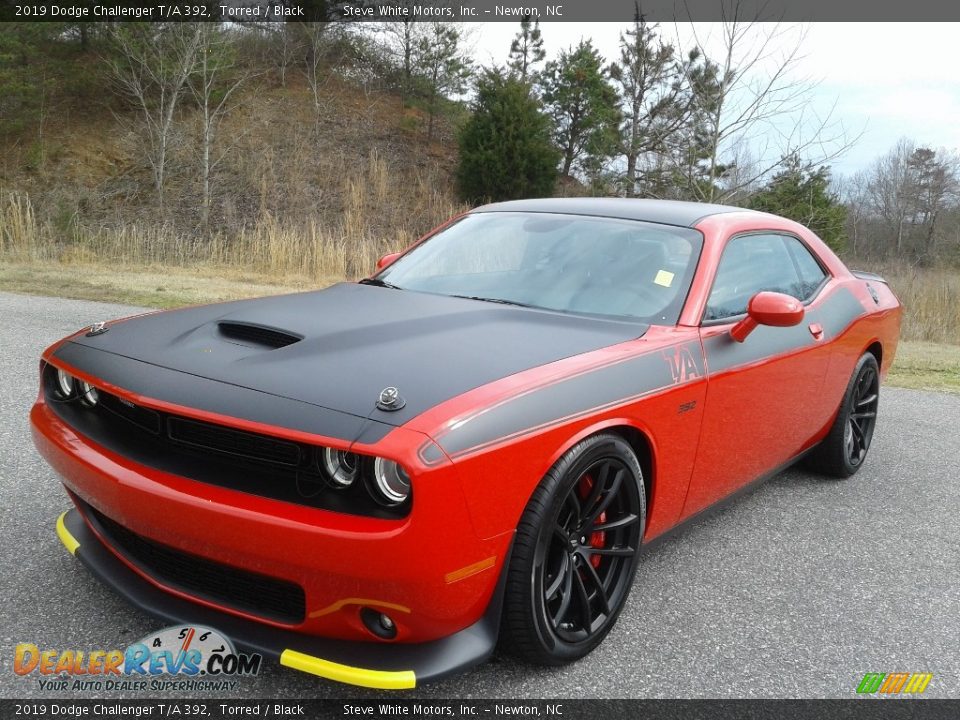 2019 Dodge Challenger T/A 392 Torred / Black Photo #2