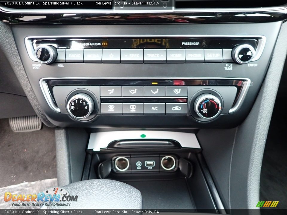 2020 Kia Optima LX Sparkling Silver / Black Photo #19