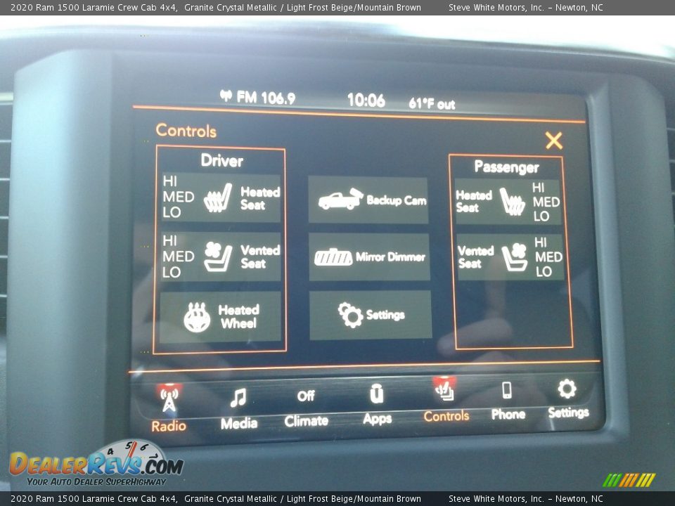 2020 Ram 1500 Laramie Crew Cab 4x4 Granite Crystal Metallic / Light Frost Beige/Mountain Brown Photo #25