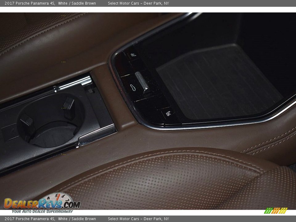 2017 Porsche Panamera 4S White / Saddle Brown Photo #26