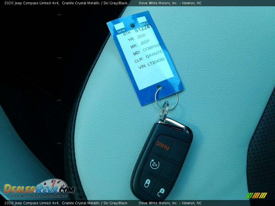 2020 Jeep Compass Limted 4x4 Granite Crystal Metallic / Ski Gray/Black Photo #32