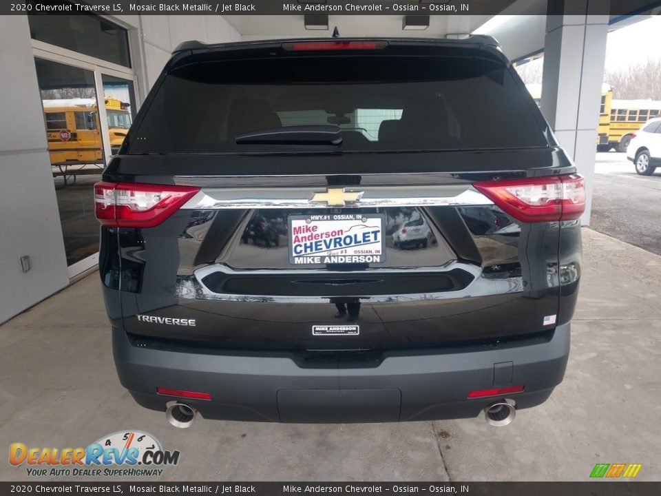 2020 Chevrolet Traverse LS Mosaic Black Metallic / Jet Black Photo #5