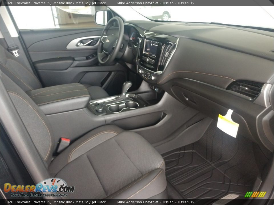 2020 Chevrolet Traverse LS Mosaic Black Metallic / Jet Black Photo #15