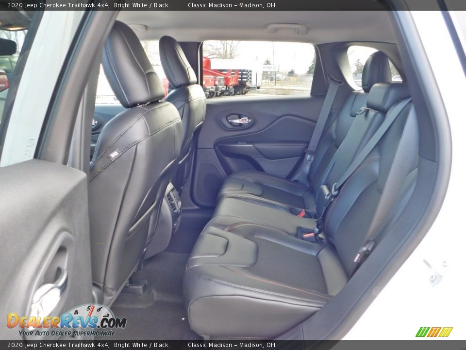 2020 Jeep Cherokee Trailhawk 4x4 Bright White / Black Photo #17