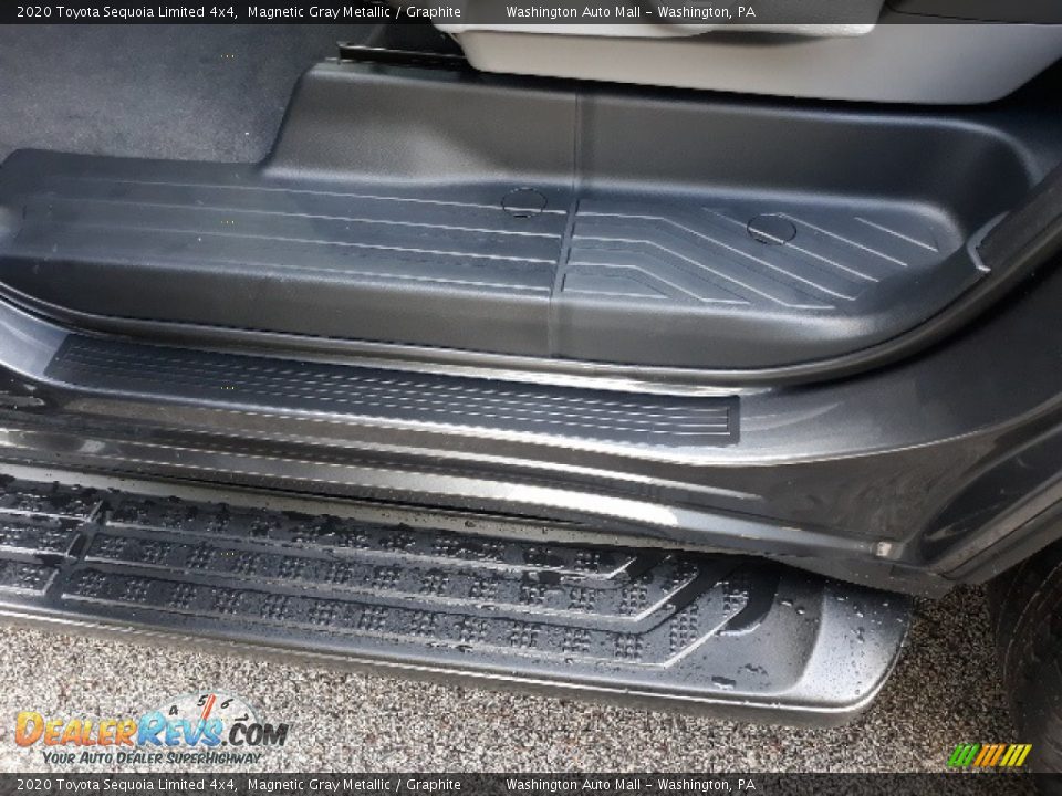 2020 Toyota Sequoia Limited 4x4 Magnetic Gray Metallic / Graphite Photo #31