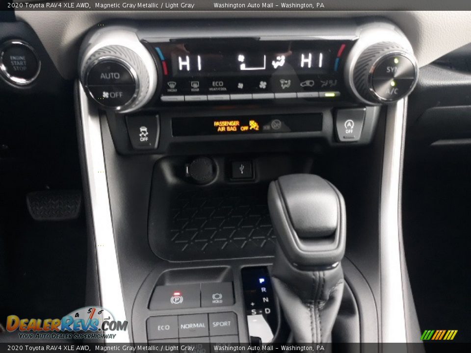 2020 Toyota RAV4 XLE AWD Magnetic Gray Metallic / Light Gray Photo #12