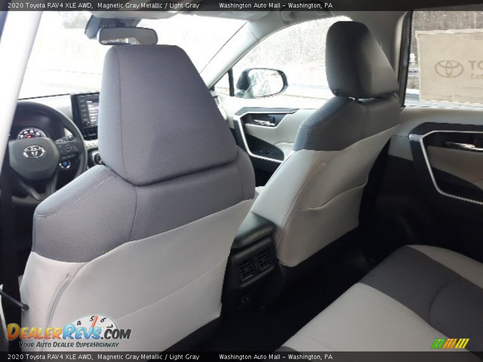 2020 Toyota RAV4 XLE AWD Magnetic Gray Metallic / Light Gray Photo #25