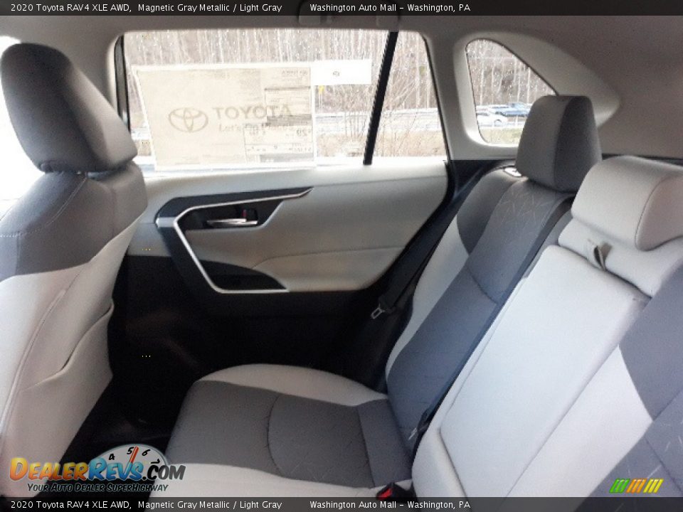 2020 Toyota RAV4 XLE AWD Magnetic Gray Metallic / Light Gray Photo #26