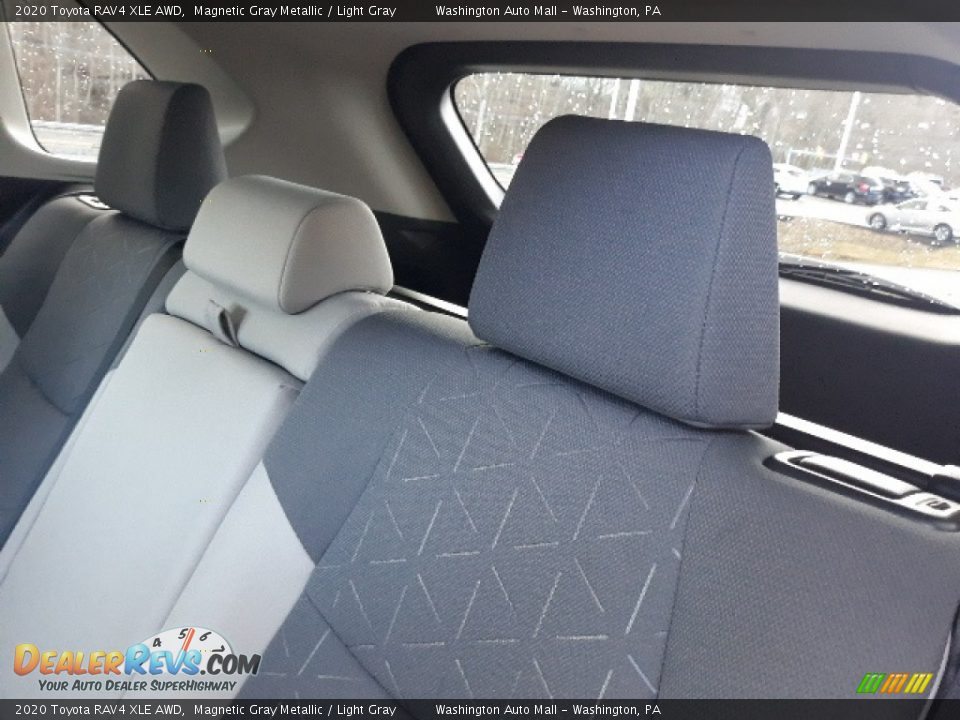 2020 Toyota RAV4 XLE AWD Magnetic Gray Metallic / Light Gray Photo #27