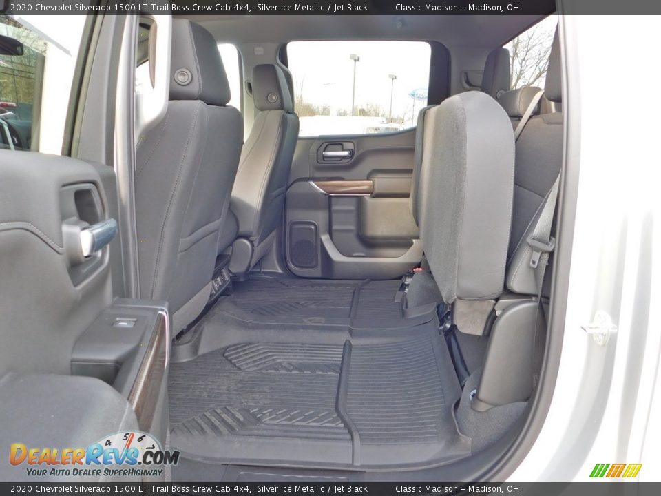 2020 Chevrolet Silverado 1500 LT Trail Boss Crew Cab 4x4 Silver Ice Metallic / Jet Black Photo #23