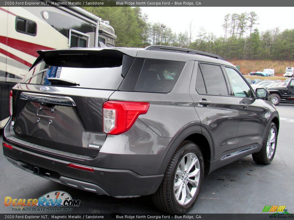 2020 Ford Explorer XLT Magnetic Metallic / Sandstone Photo #5