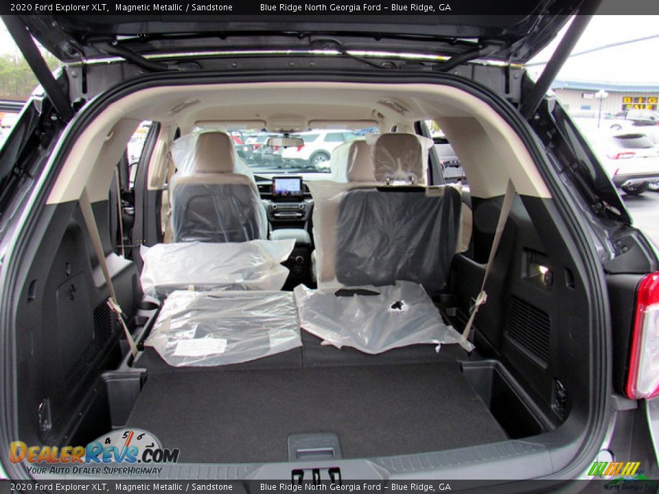 2020 Ford Explorer XLT Magnetic Metallic / Sandstone Photo #15