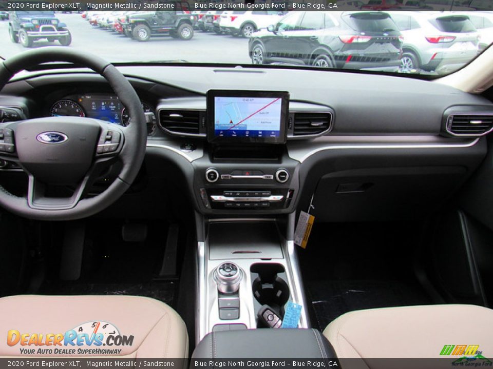 2020 Ford Explorer XLT Magnetic Metallic / Sandstone Photo #17