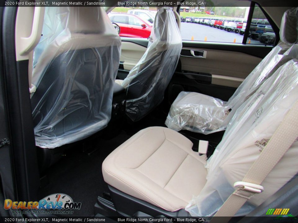 2020 Ford Explorer XLT Magnetic Metallic / Sandstone Photo #31