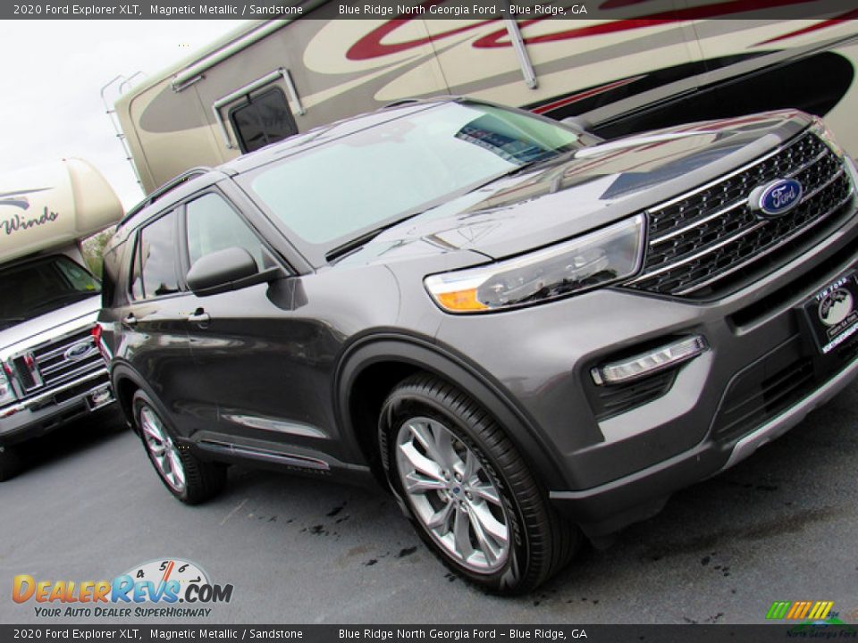 2020 Ford Explorer XLT Magnetic Metallic / Sandstone Photo #33