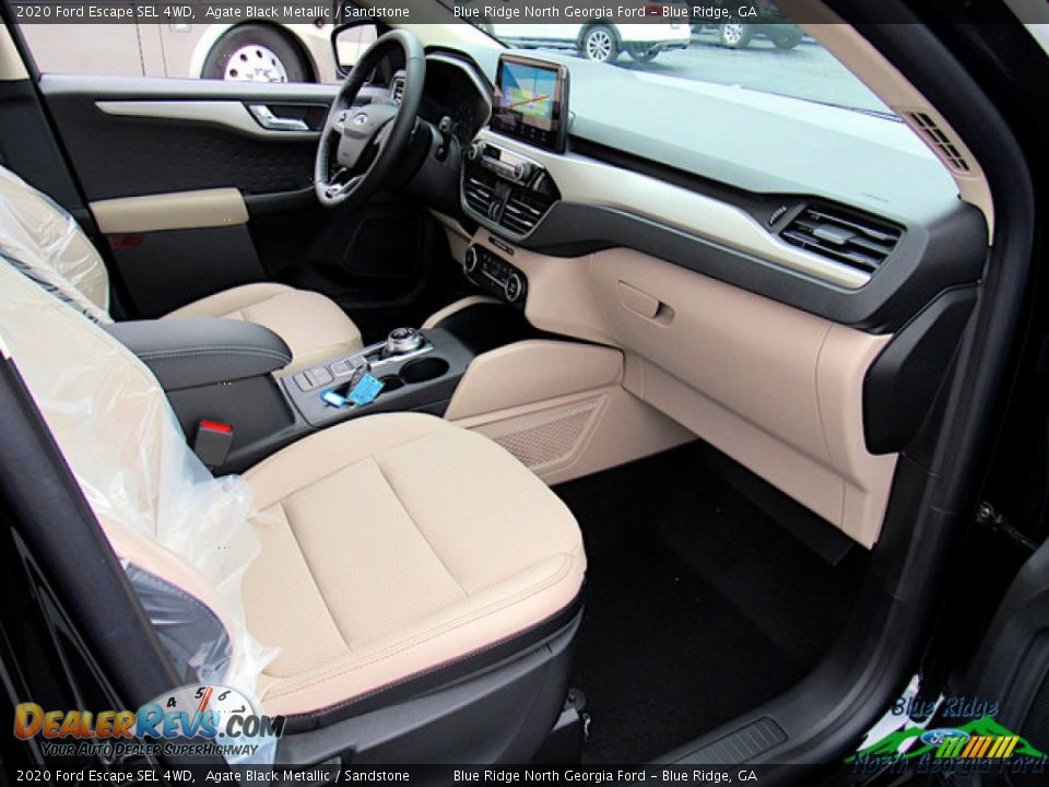 2020 Ford Escape SEL 4WD Agate Black Metallic / Sandstone Photo #28