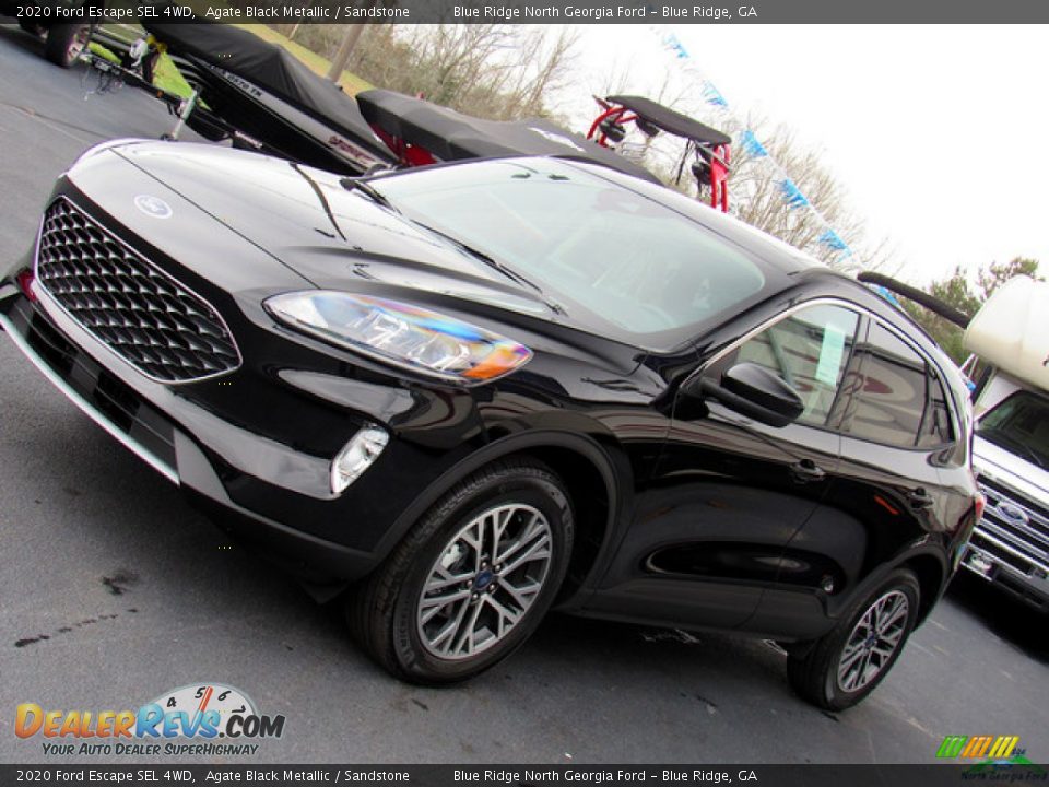 2020 Ford Escape SEL 4WD Agate Black Metallic / Sandstone Photo #30