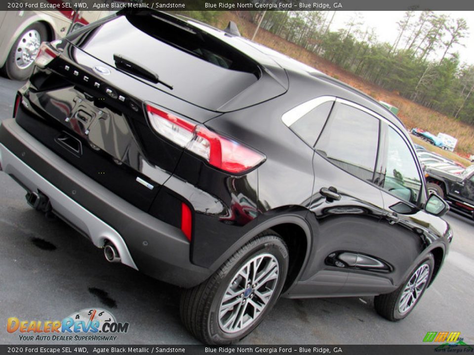 2020 Ford Escape SEL 4WD Agate Black Metallic / Sandstone Photo #32