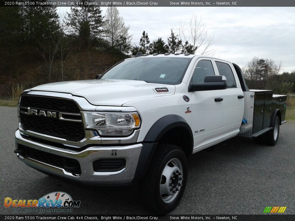 2020 Ram 5500 Tradesman Crew Cab 4x4 Chassis Bright White / Black/Diesel Gray Photo #2