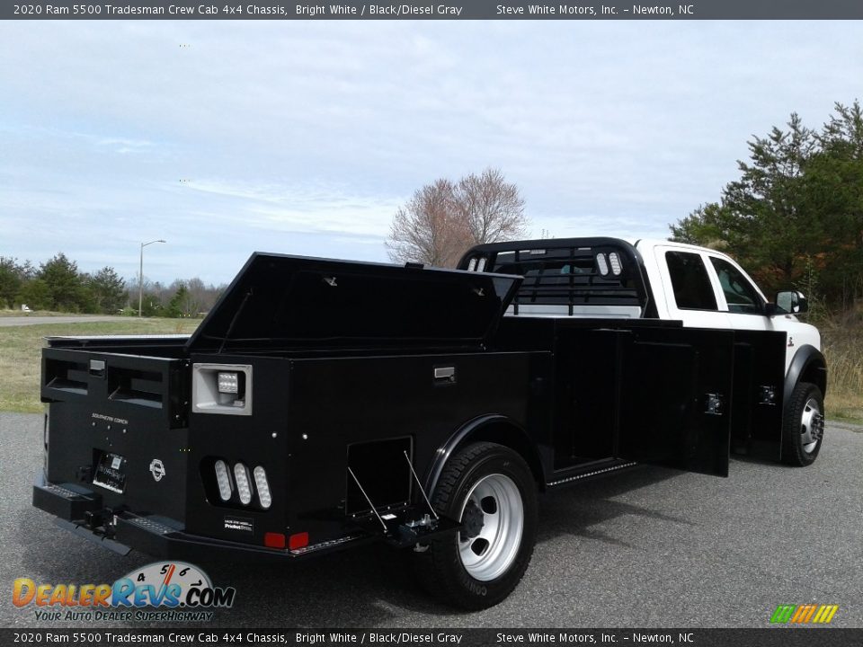 2020 Ram 5500 Tradesman Crew Cab 4x4 Chassis Bright White / Black/Diesel Gray Photo #7