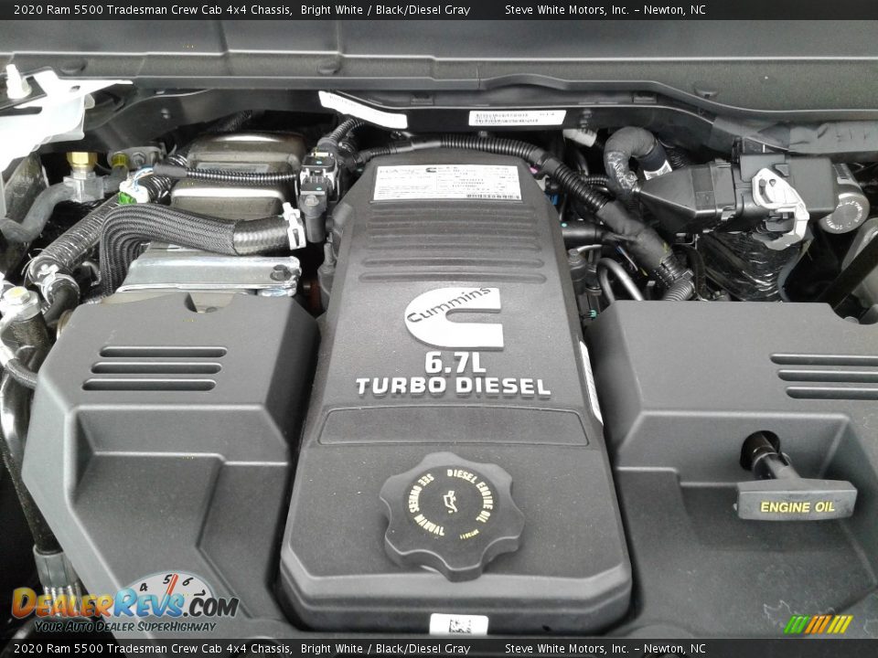 2020 Ram 5500 Tradesman Crew Cab 4x4 Chassis Bright White / Black/Diesel Gray Photo #21